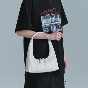 Marge Sherwood Hobo Shoulder in Cream Glossy